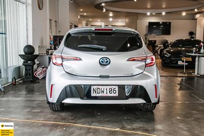 2020 Toyota Corolla - Thumbnail