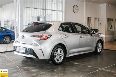 2020 Toyota Corolla - Thumbnail