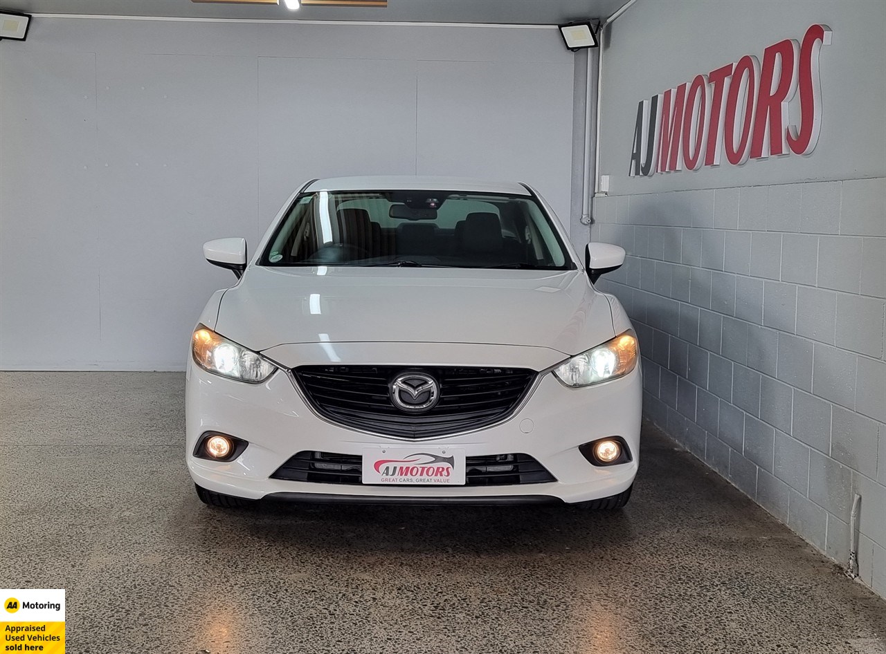 2014 Mazda Atenza