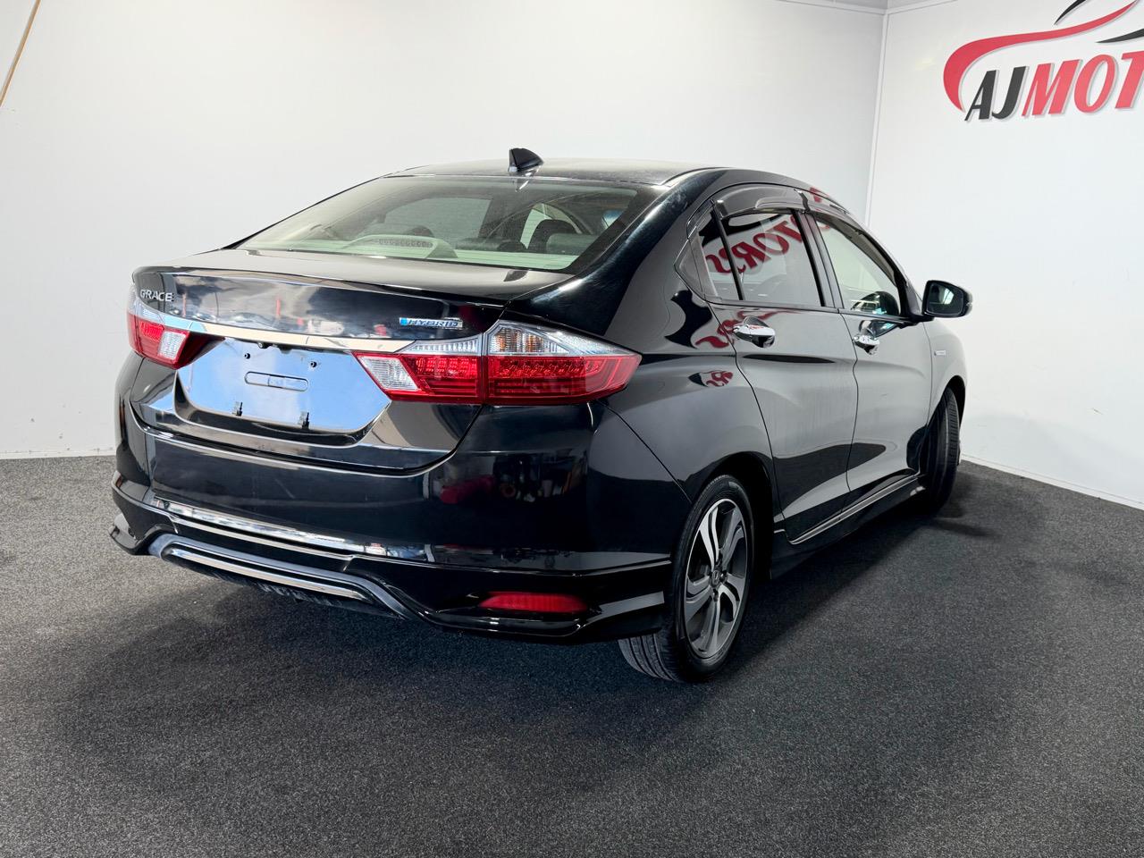 2015 Honda Grace