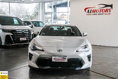 2016 Toyota 86 - Thumbnail