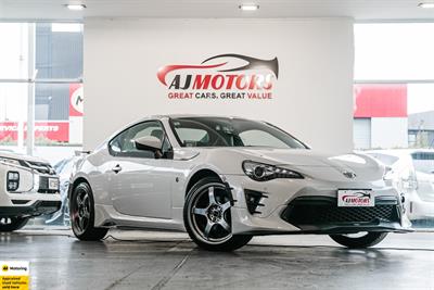2016 Toyota 86 - Thumbnail
