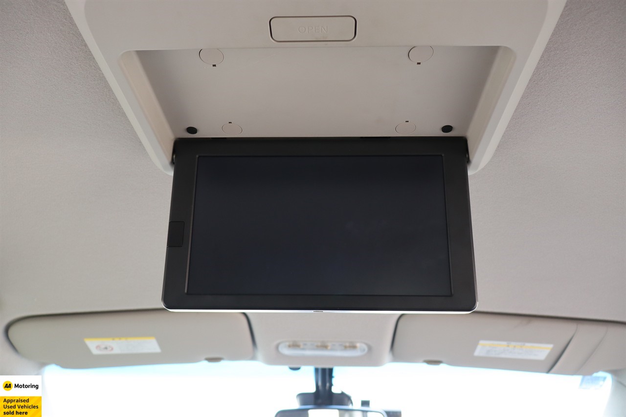 2015 Nissan Serena