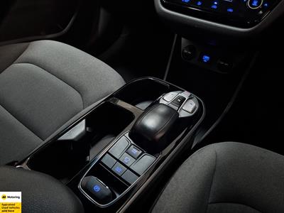 2022 Hyundai IONIQ - Thumbnail