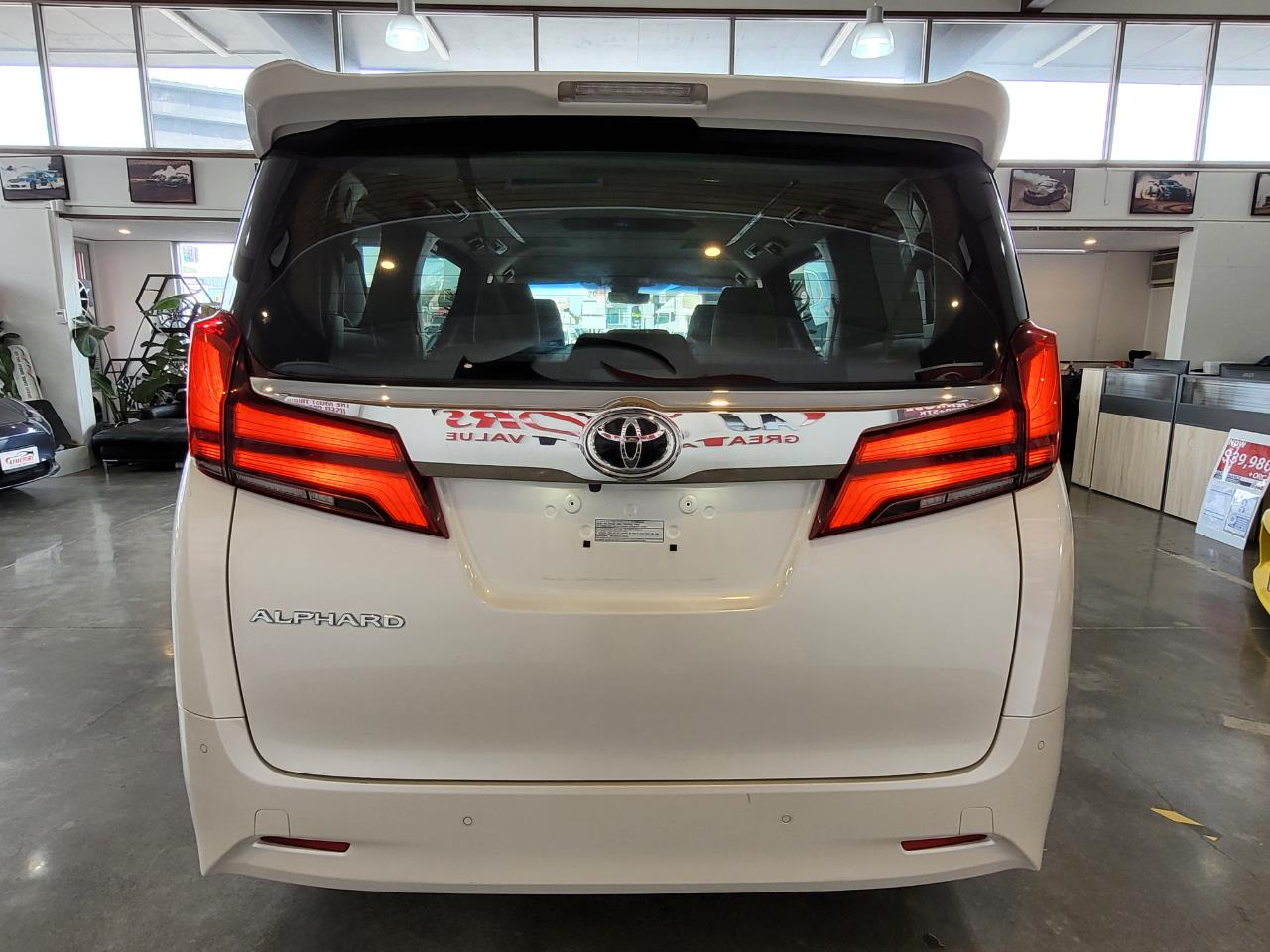 2019 Toyota Alphard
