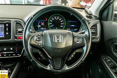 2015 Honda Vezel - Thumbnail