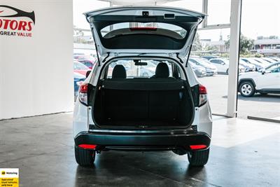 2015 Honda Vezel - Thumbnail