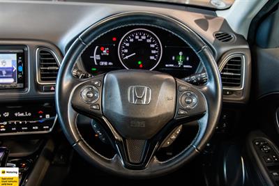 2016 Honda Vezel - Thumbnail