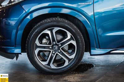 2016 Honda Vezel - Thumbnail