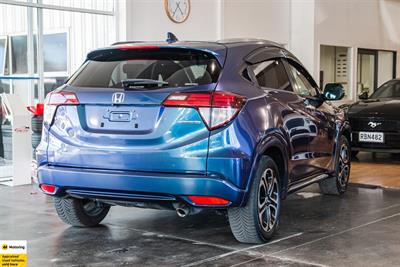 2016 Honda Vezel - Thumbnail
