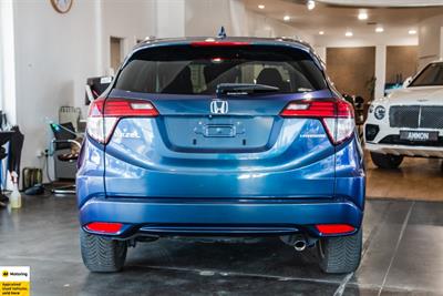 2016 Honda Vezel - Thumbnail