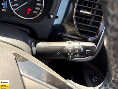 2021 Mitsubishi Outlander - Thumbnail