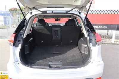 2021 Nissan X-Trail - Thumbnail