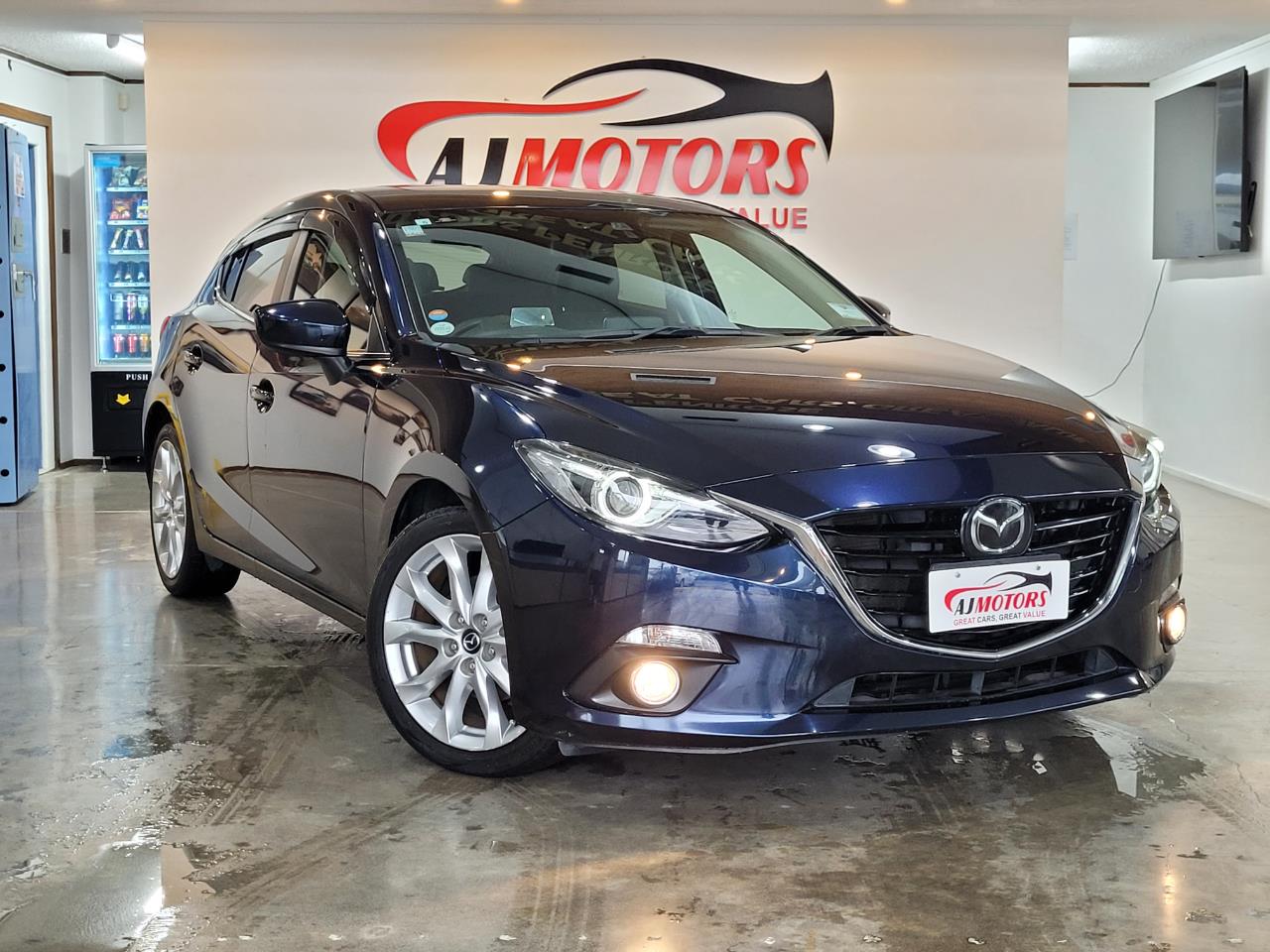 2014 Mazda Axela