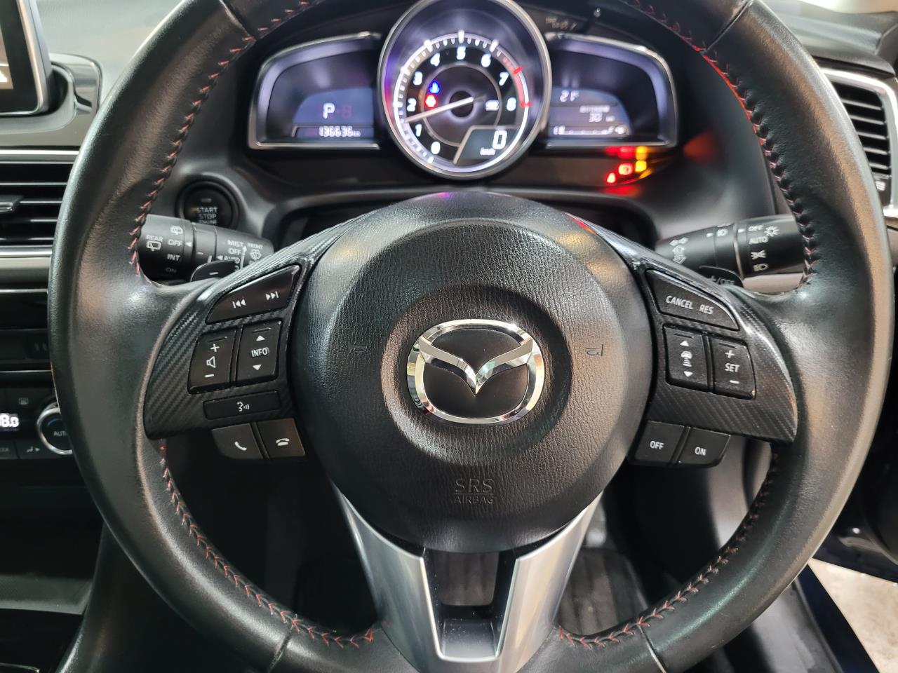 2014 Mazda Axela