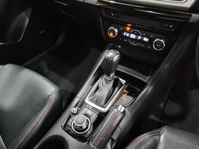 2014 Mazda Axela - Thumbnail