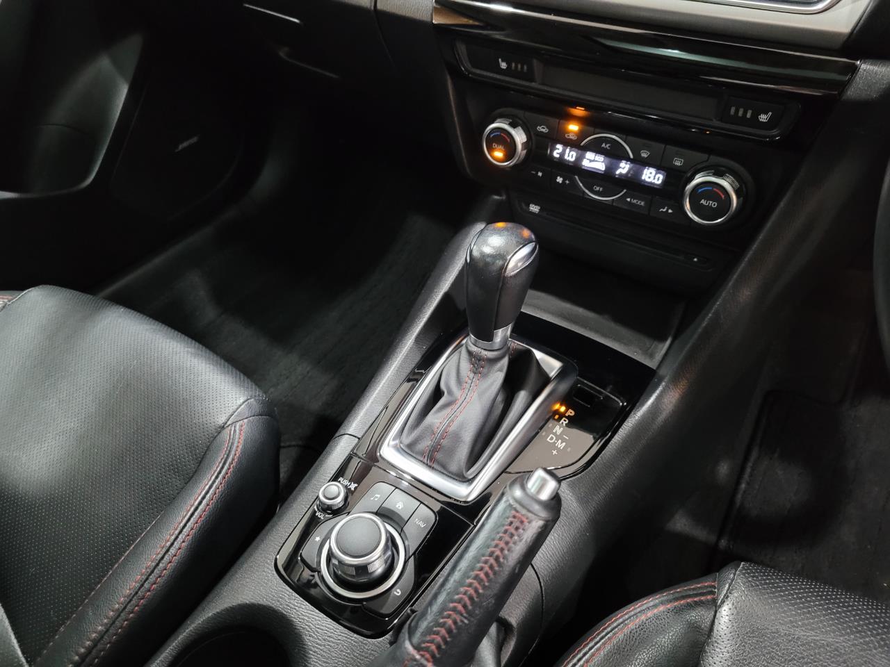 2014 Mazda Axela