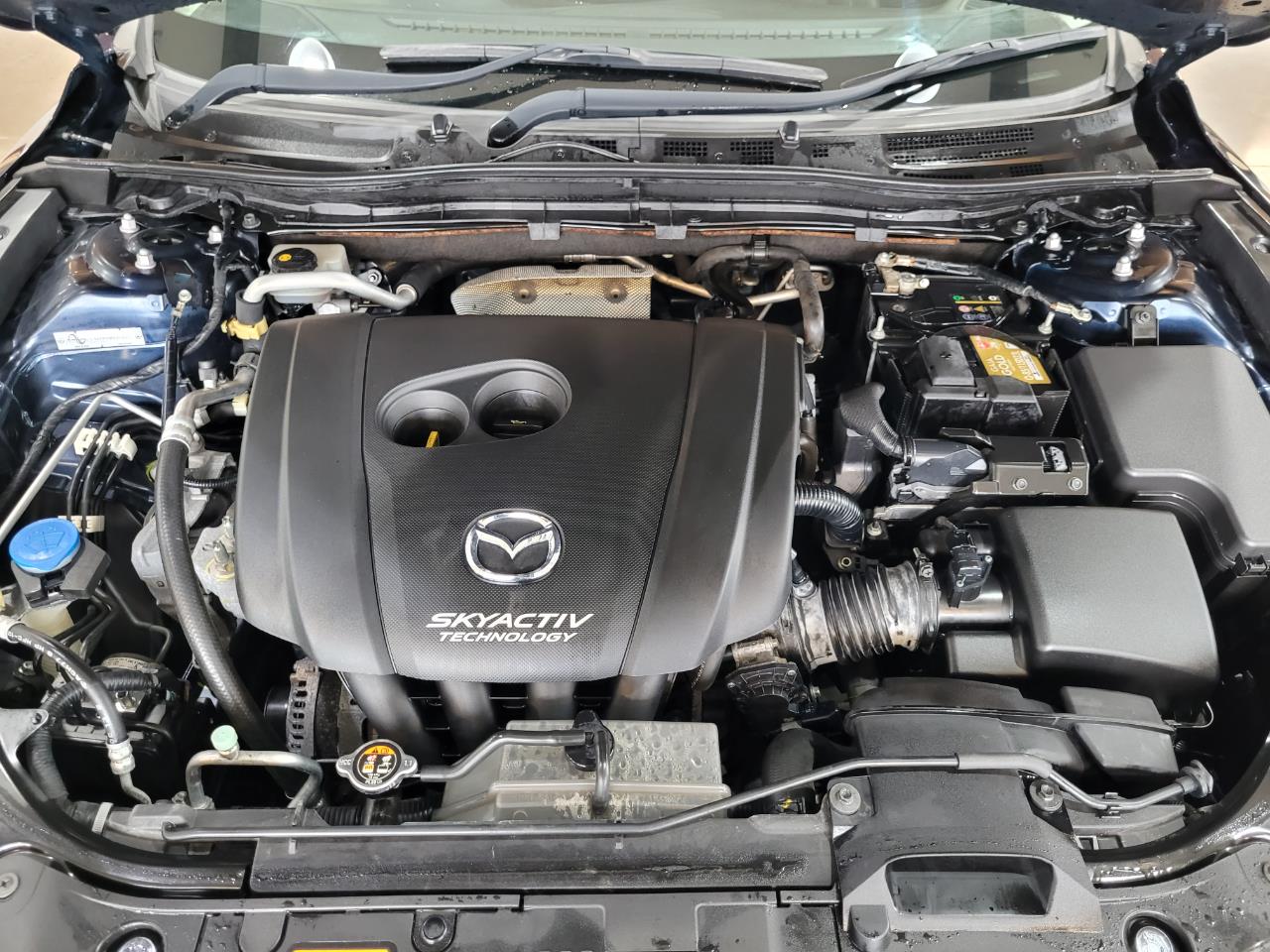 2014 Mazda Axela