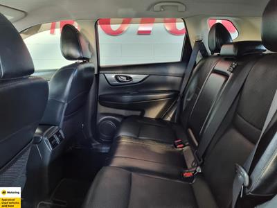 2015 Nissan X-Trail - Thumbnail
