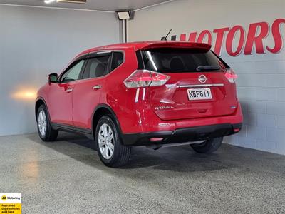 2015 Nissan X-Trail - Thumbnail