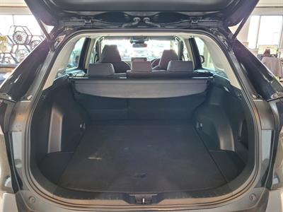2021 Toyota RAV4 - Thumbnail