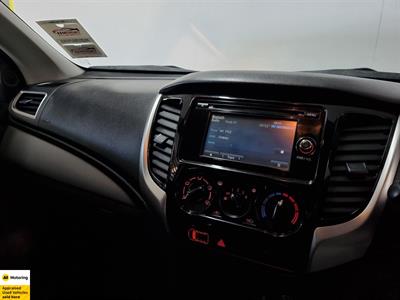 2017 Mitsubishi Triton - Thumbnail