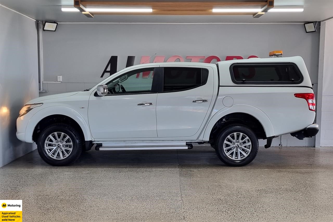 2017 Mitsubishi Triton