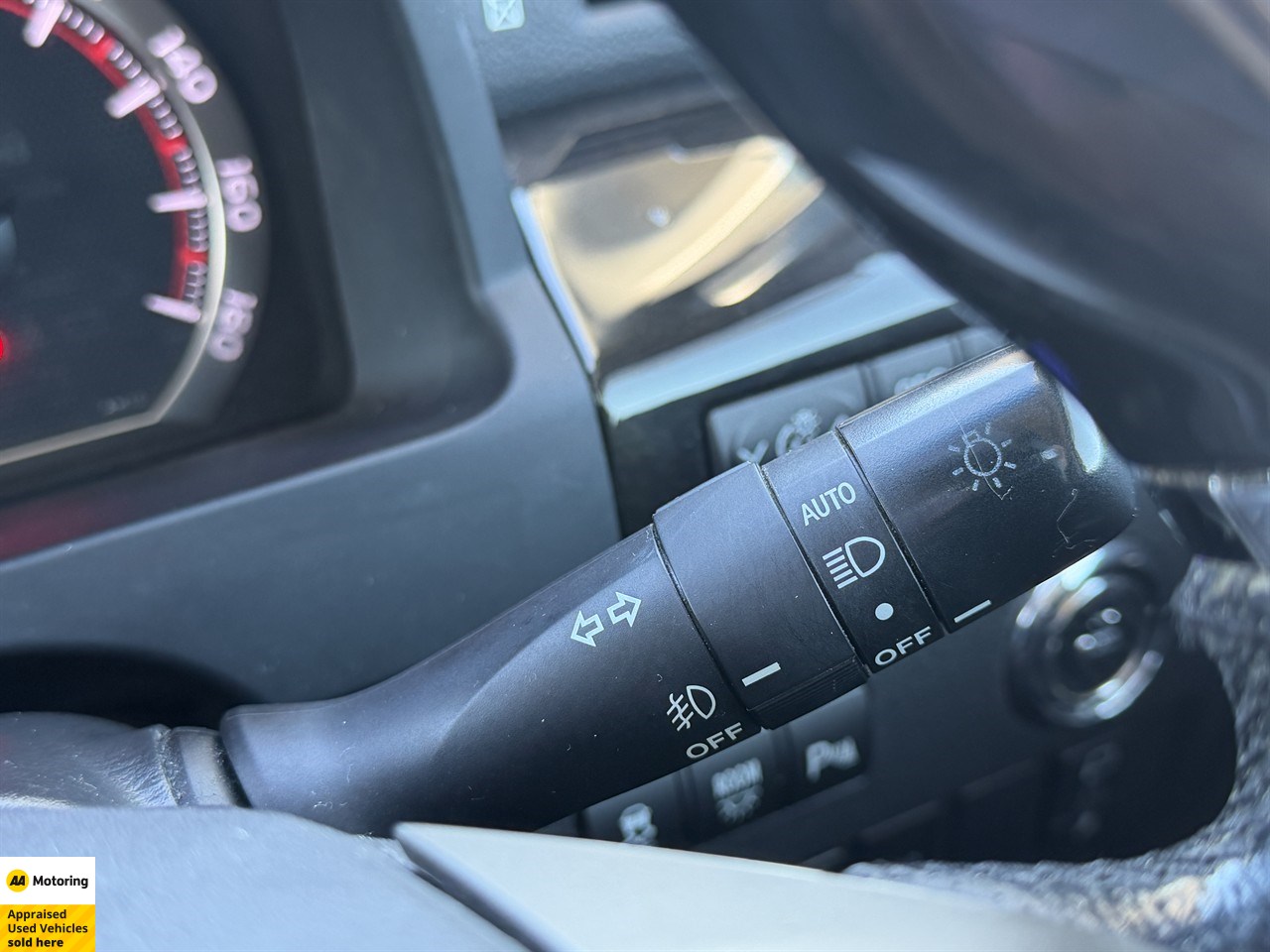 2014 Toyota Vellfire