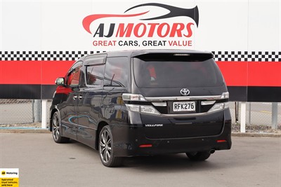 2013 Toyota Vellfire - Thumbnail