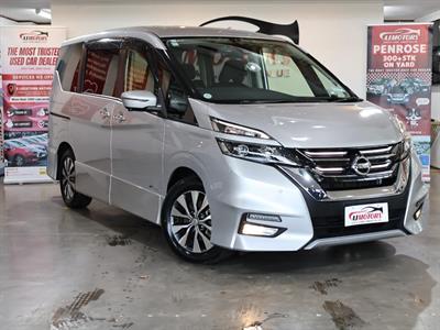 2017 Nissan Serena - Thumbnail