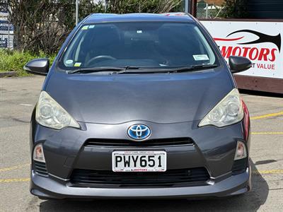 2012 Toyota Aqua - Thumbnail