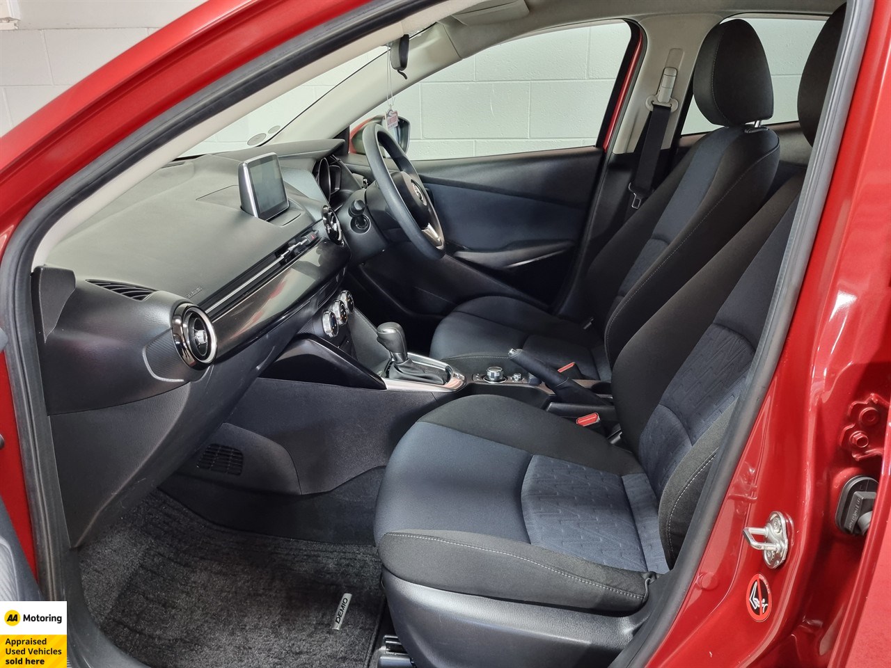 2014 Mazda Demio
