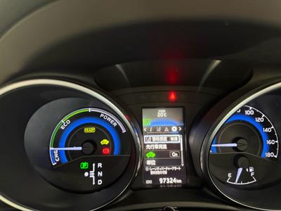 2016 Toyota Auris - Thumbnail