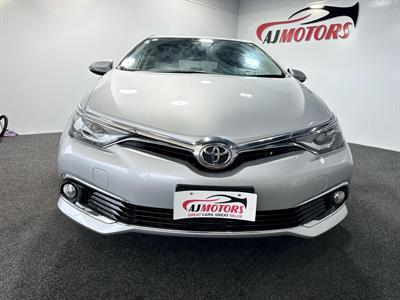 2016 Toyota Auris - Thumbnail