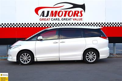 2012 Toyota Estima - Thumbnail