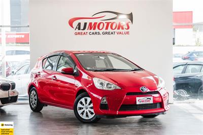 2012 Toyota Aqua - Thumbnail