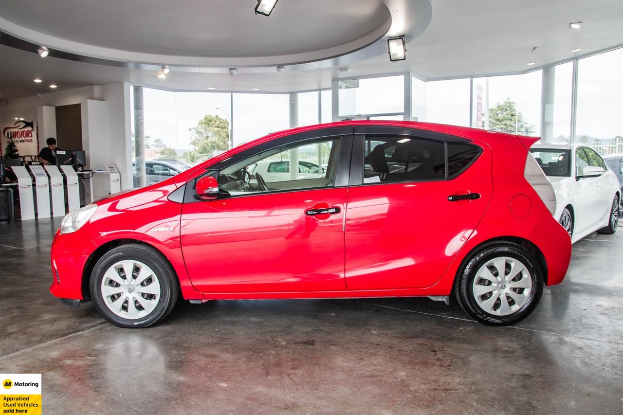 2012 Toyota Aqua