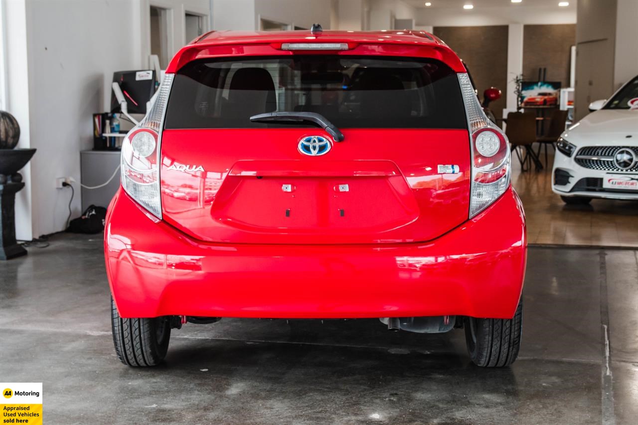 2012 Toyota Aqua