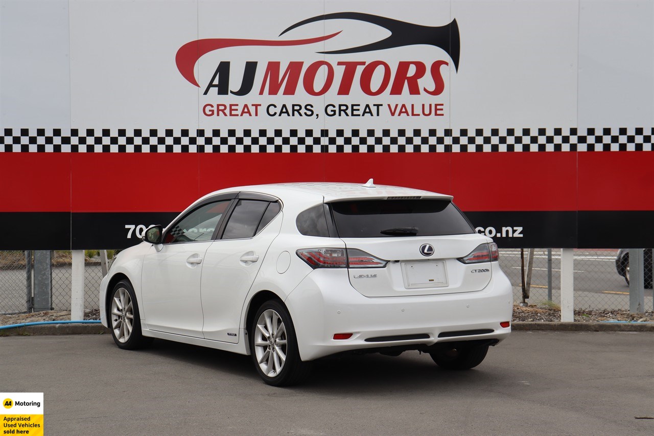 2012 Lexus CT200H
