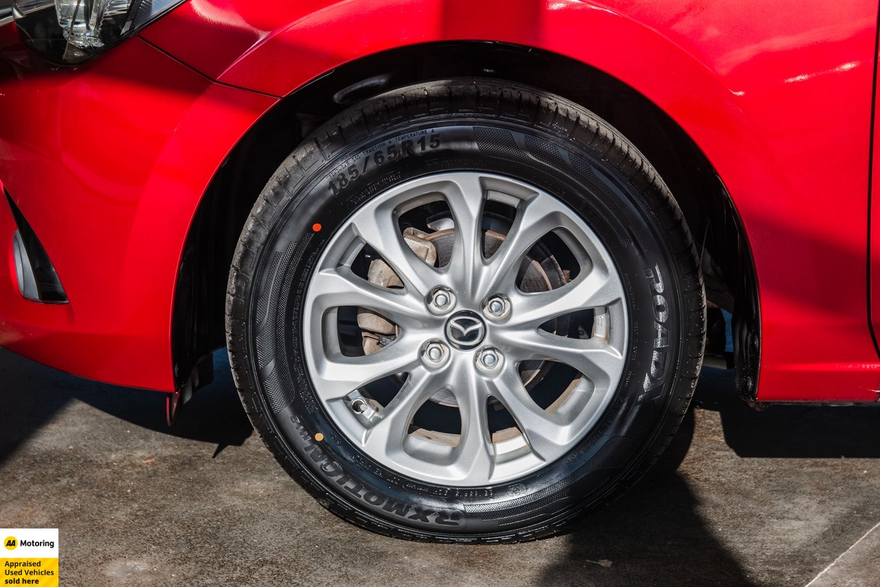 2014 Mazda Demio