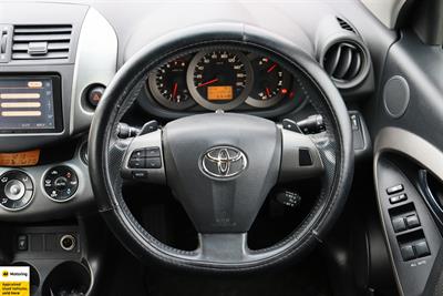 2011 Toyota Vanguard - Thumbnail