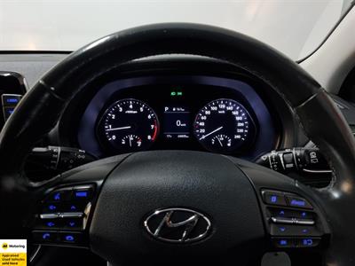 2021 Hyundai i30 - Thumbnail