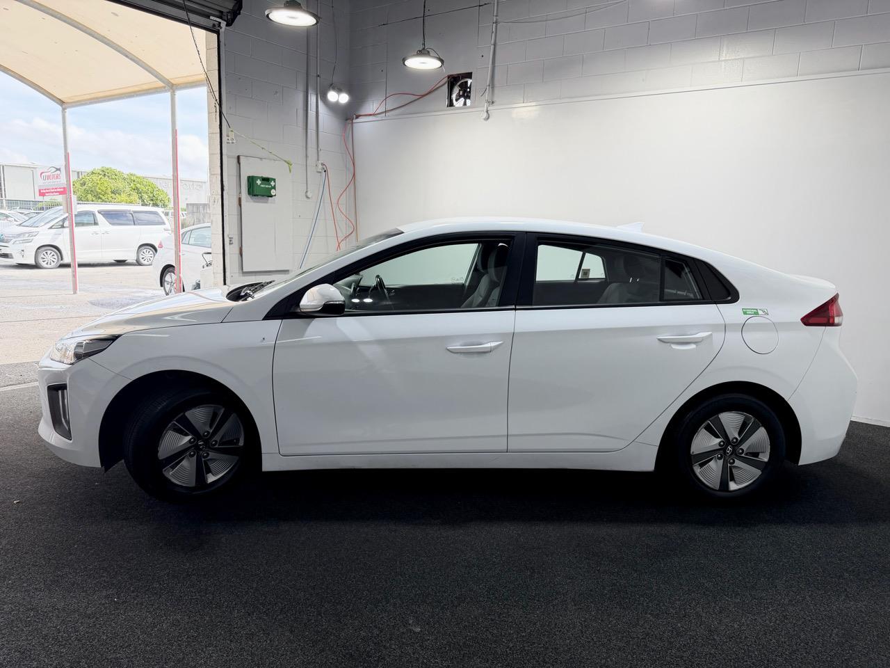2022 Hyundai IONIQ