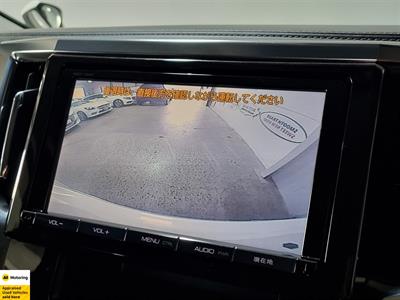 2016 Toyota Vellfire - Thumbnail