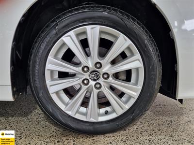 2016 Toyota Vellfire - Thumbnail