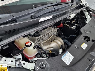 2016 Toyota Vellfire - Thumbnail