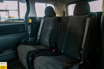 2012 Toyota Alphard - Thumbnail