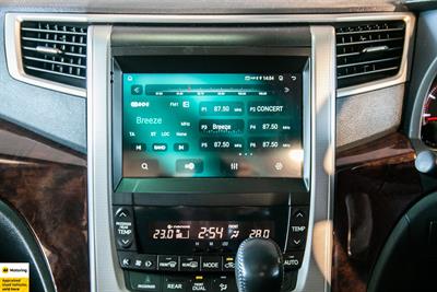 2012 Toyota Alphard - Thumbnail