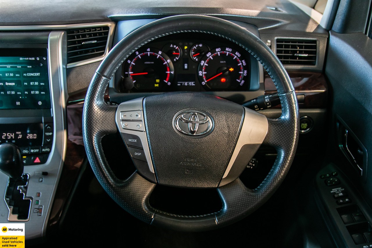 2012 Toyota Alphard