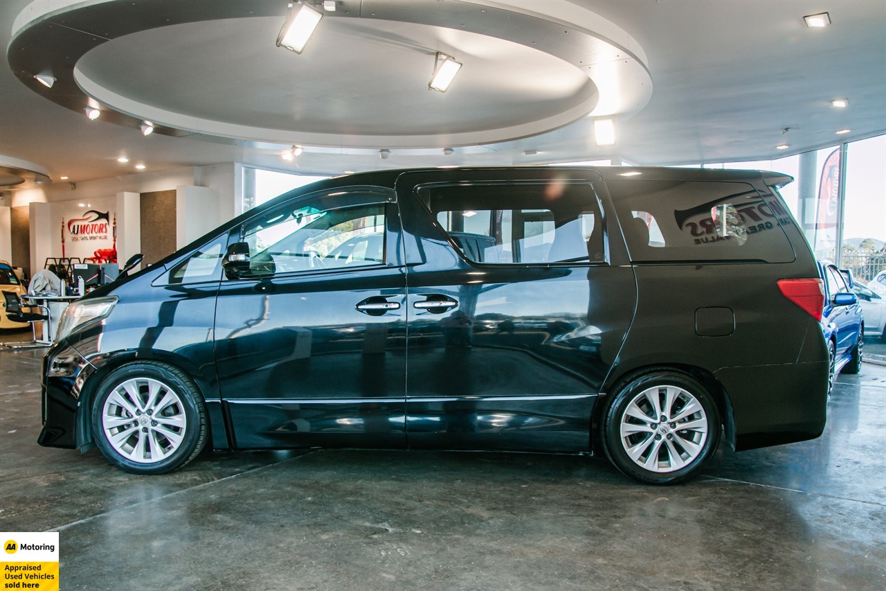 2012 Toyota Alphard